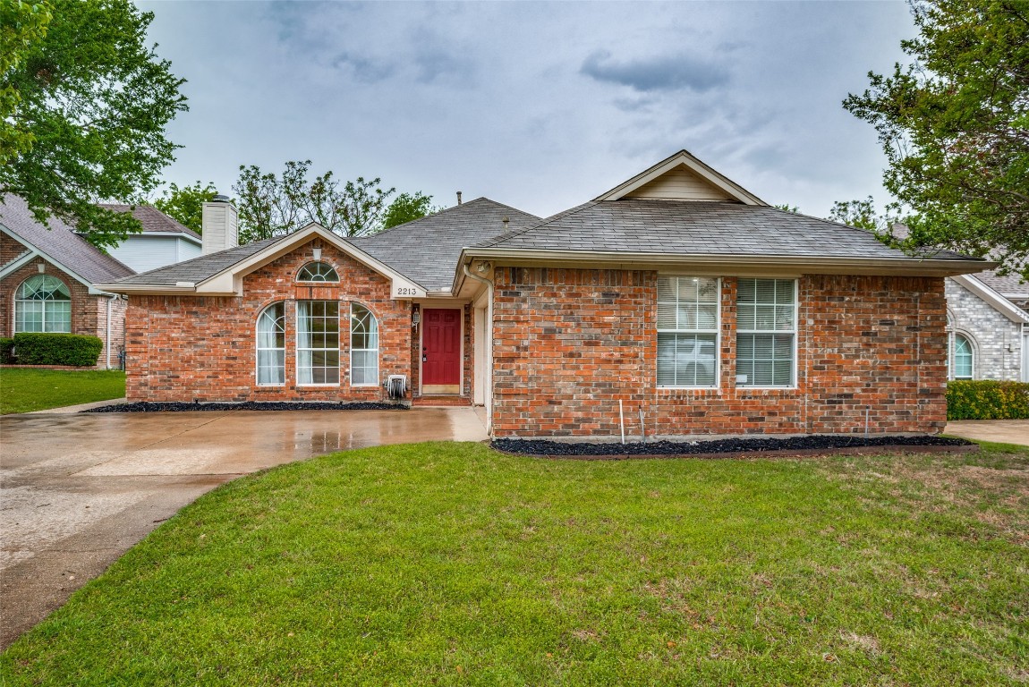 2213 Norwich Place Carrollton TX 75006