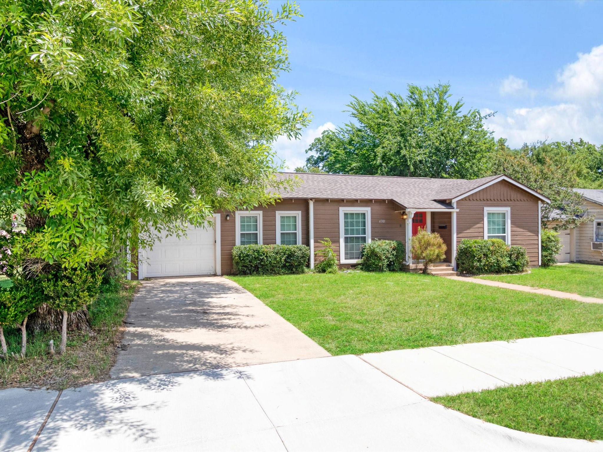 4301 Arden Place Fort Worth TX 76103