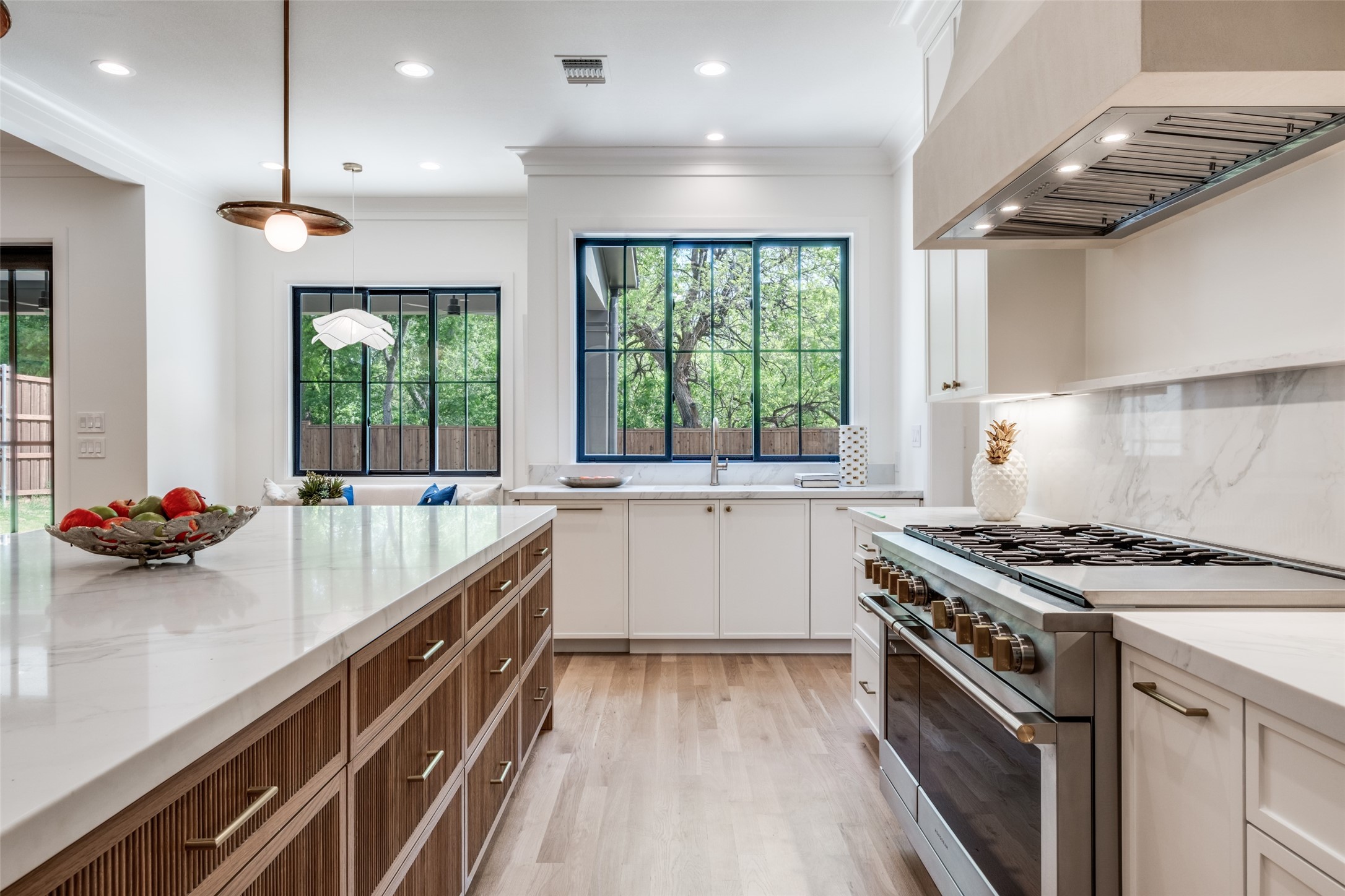 1618 Old Gate Lane Dallas TX 75218