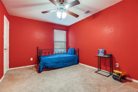 1924 Parkside Mews Lancaster TX 75146