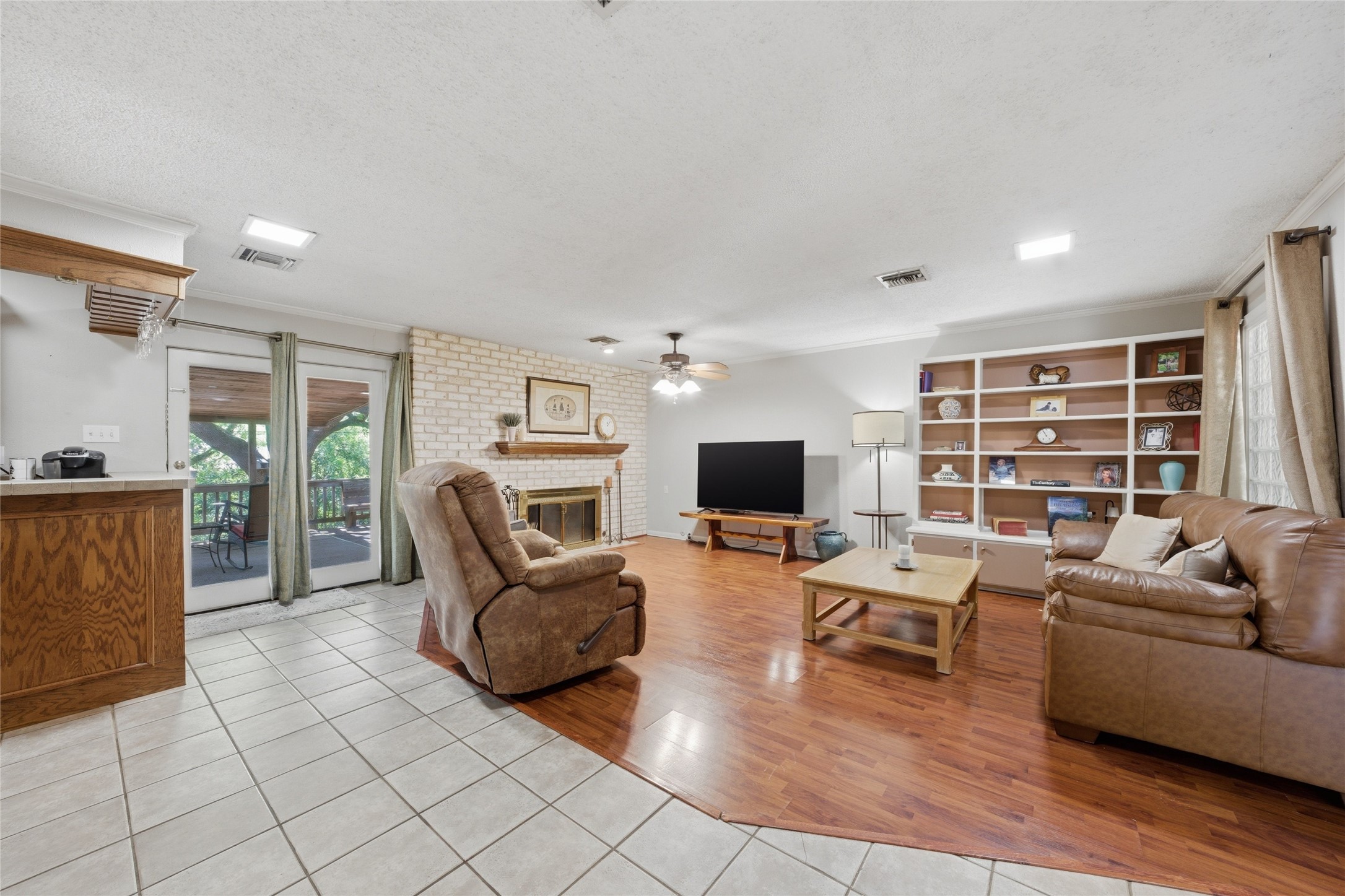 8240 Forest Ridge Drive Woodway TX 76712