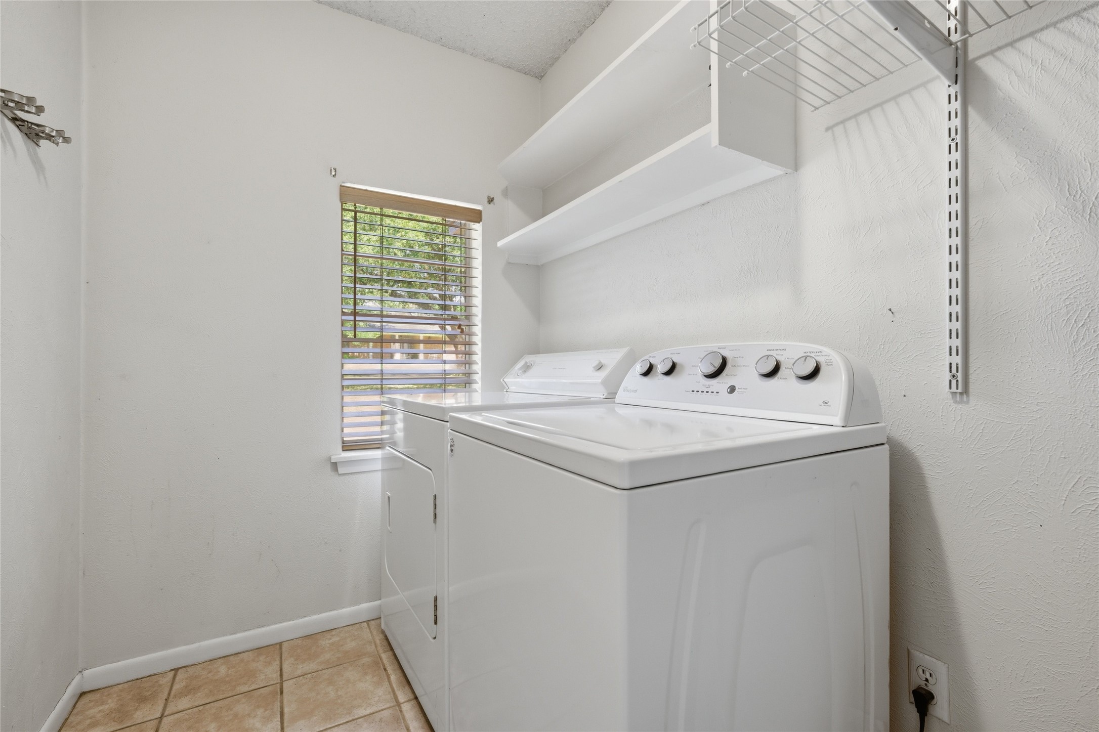 8240 Forest Ridge Drive Woodway TX 76712