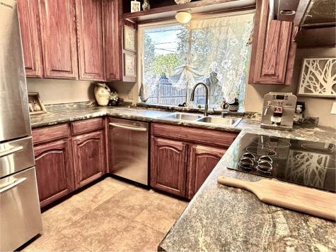 1605 Winchester Way Bedford TX 76022