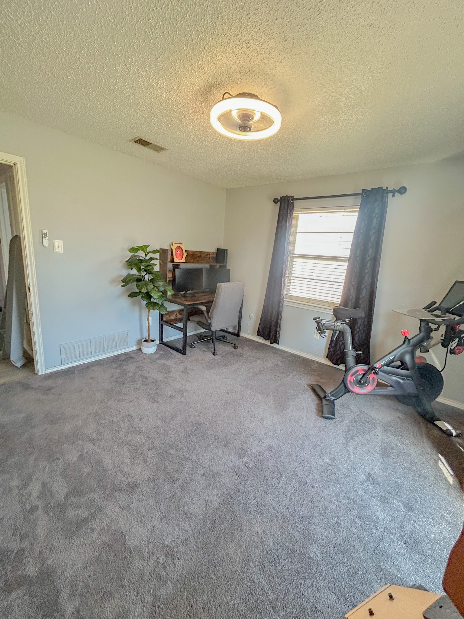 1605 Winchester Way Bedford TX 76022