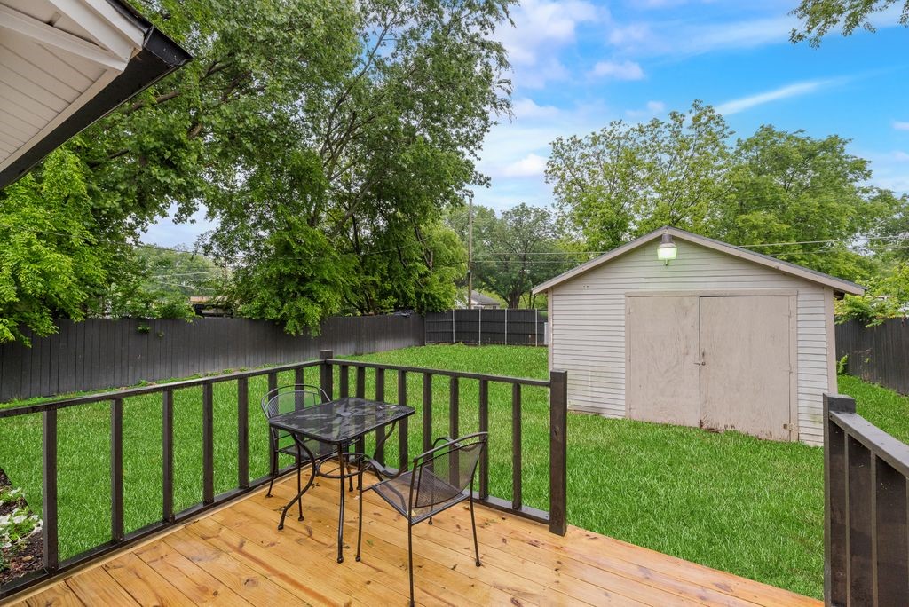 8736 Comer Drive Dallas TX 75217