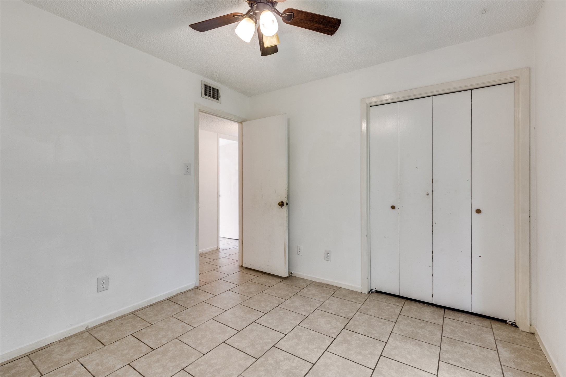 520 Lake Crest Parkway Azle TX 76020