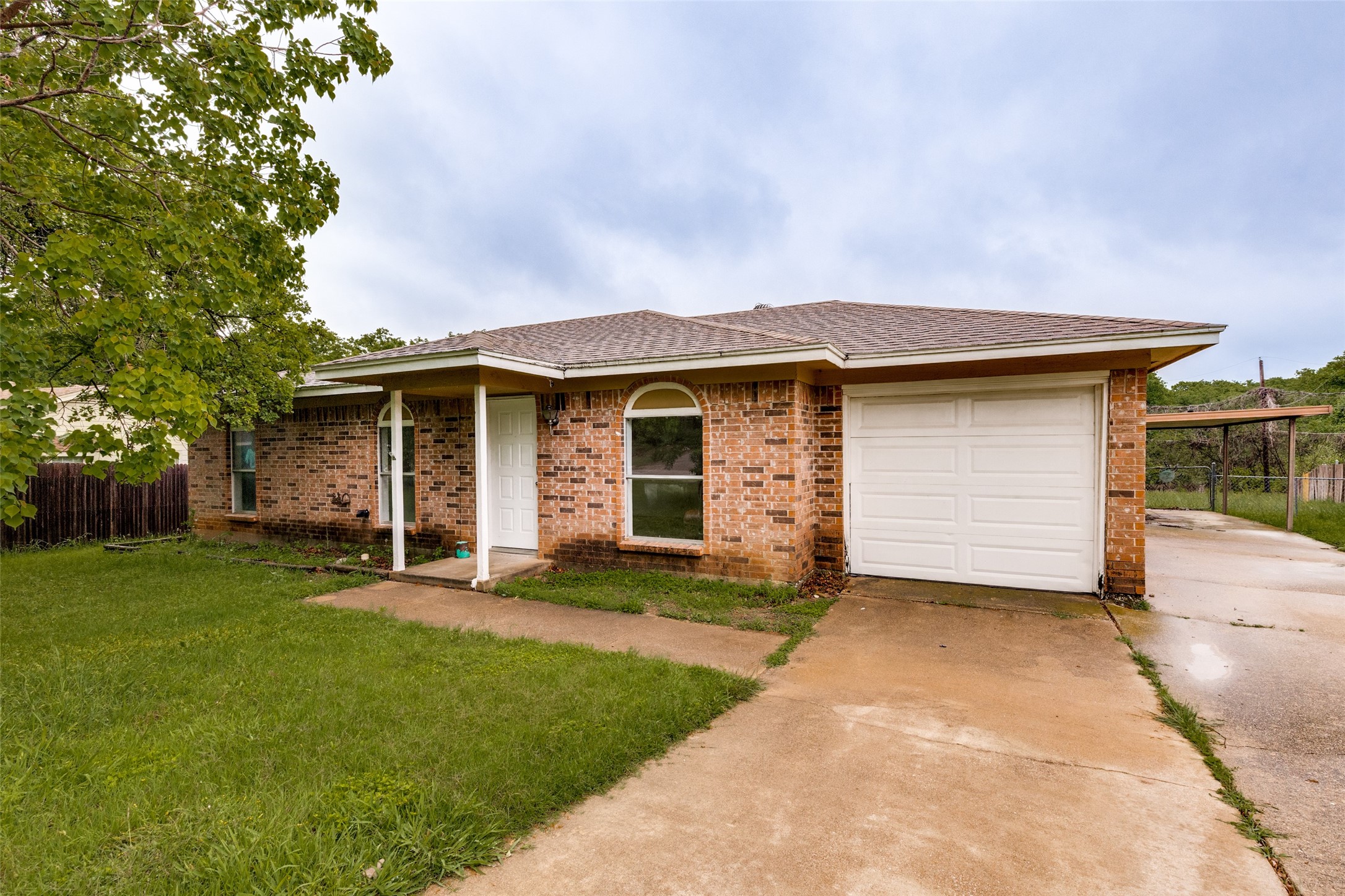 520 Lake Crest Parkway Azle TX 76020