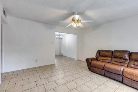 520 Lake Crest Parkway Azle TX 76020