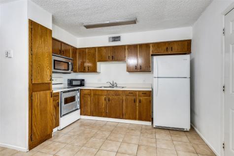 520 Lake Crest Parkway Azle TX 76020