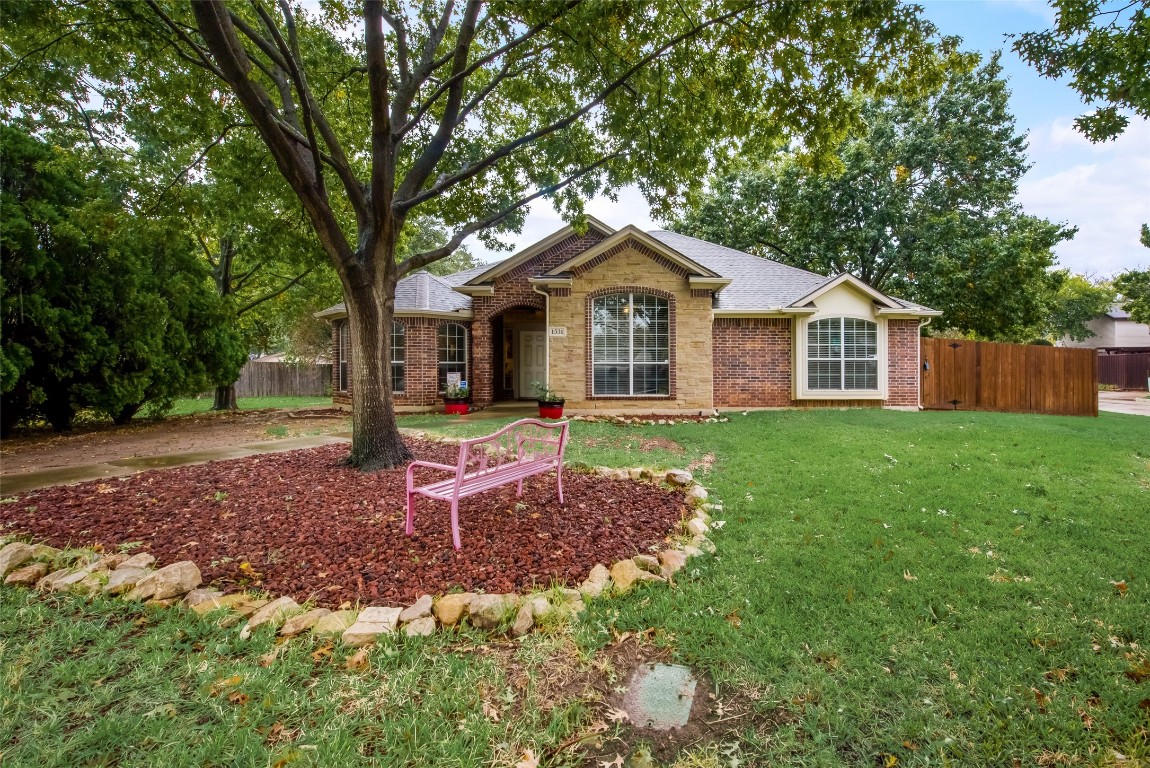 1531 Cardinal Circle Lewisville TX 75067