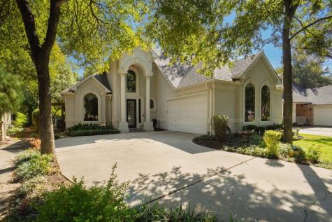 5968 Riverbend Place Fort Worth TX 76112