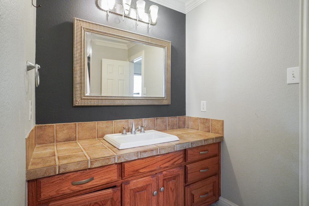 5968 Riverbend Place Fort Worth TX 76112