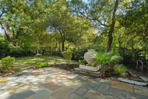 5968 Riverbend Place Fort Worth TX 76112