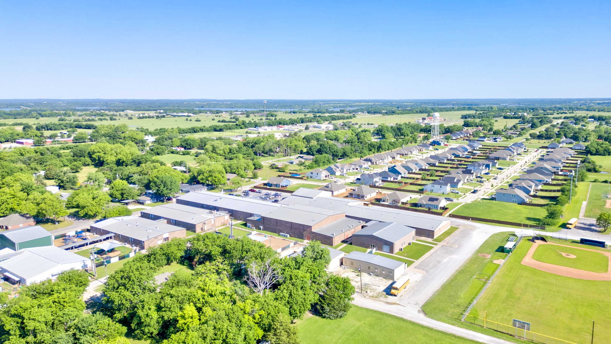 600 Kyle Drive Tioga TX 76271