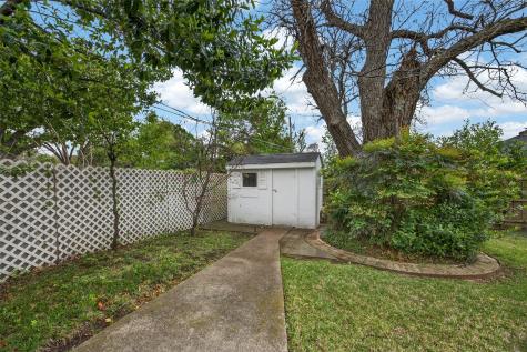 2907 Glasgow Drive Arlington TX 76015