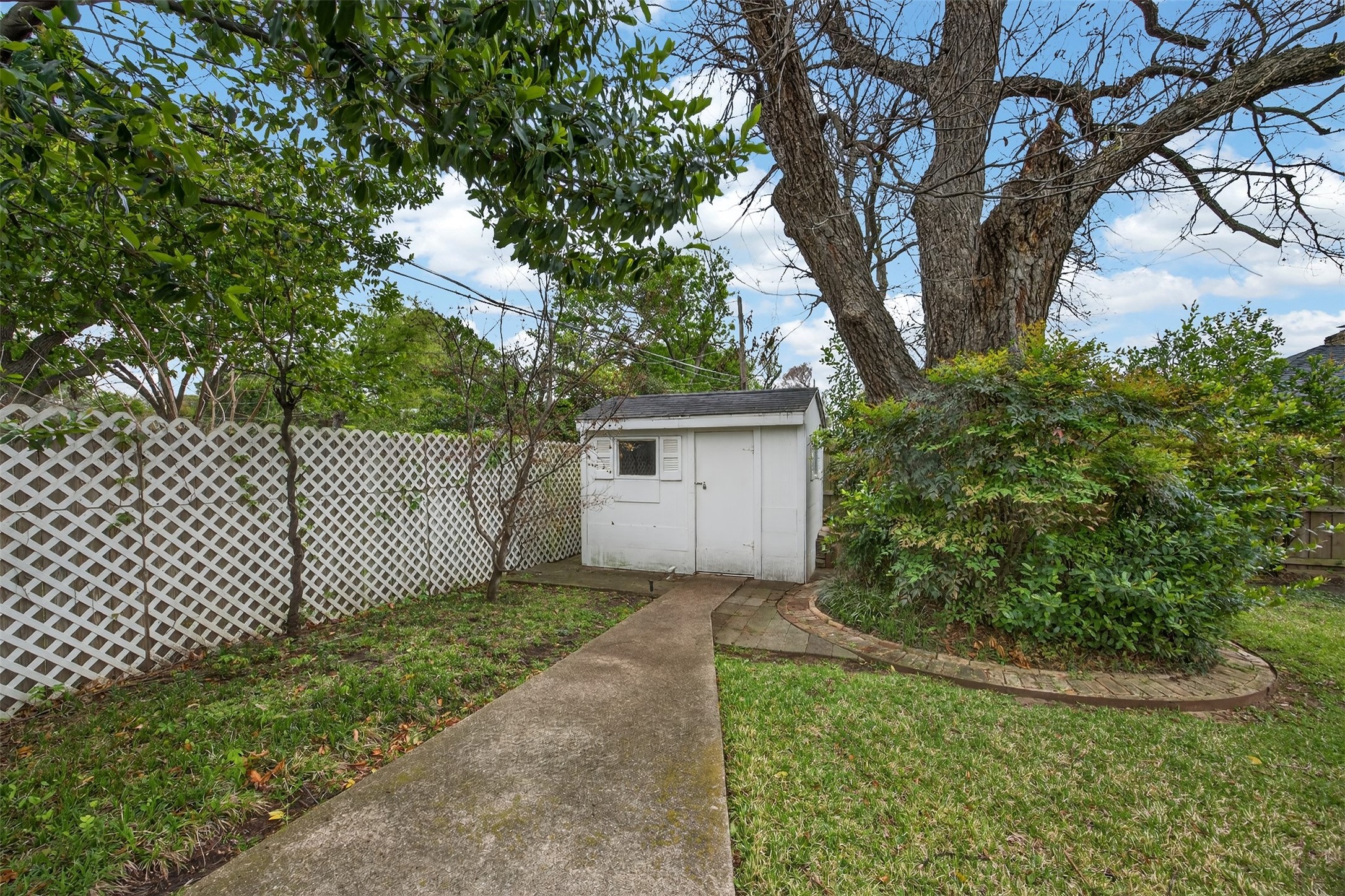 2907 Glasgow Drive Arlington TX 76015