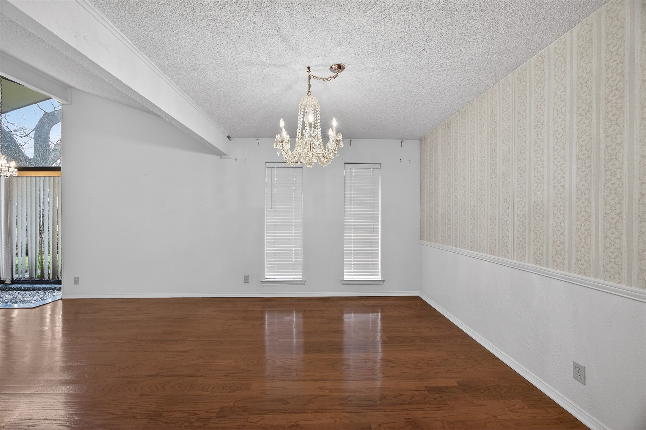 2907 Glasgow Drive Arlington TX 76015