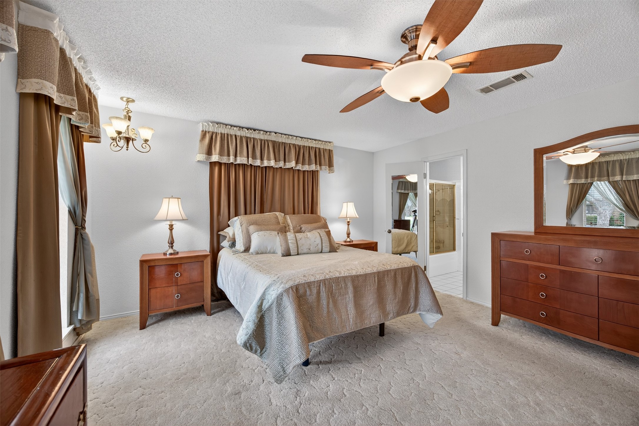 2907 Glasgow Drive Arlington TX 76015