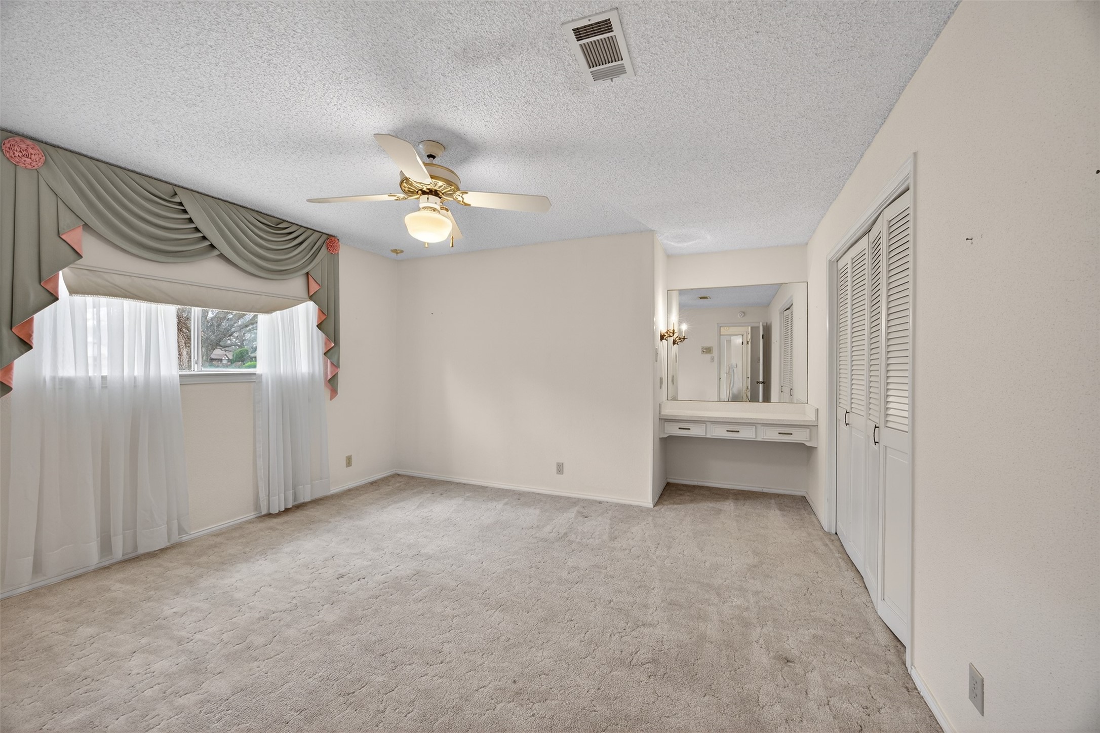 2907 Glasgow Drive Arlington TX 76015