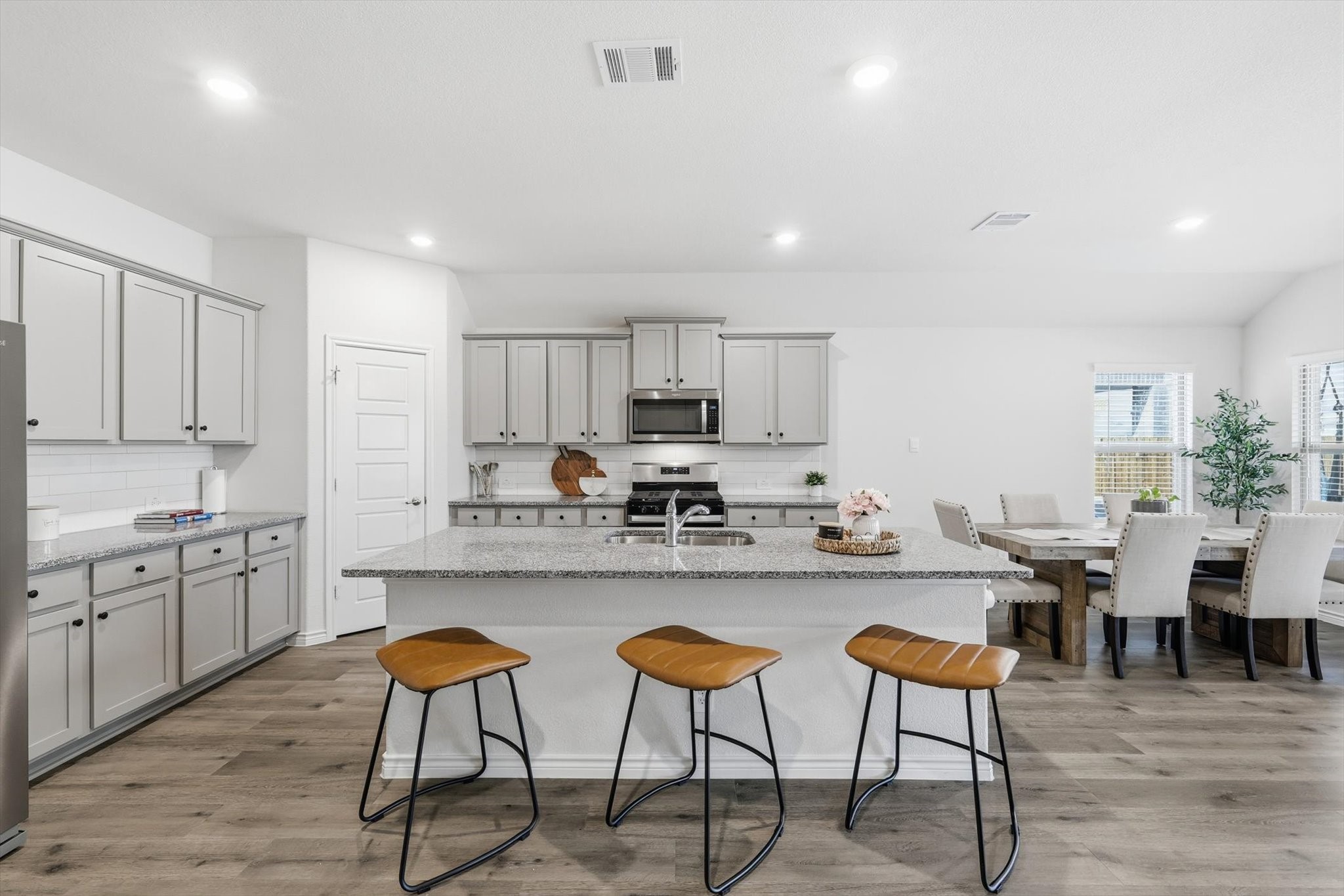 2933 Pinecrest Drive Aubrey TX 76227