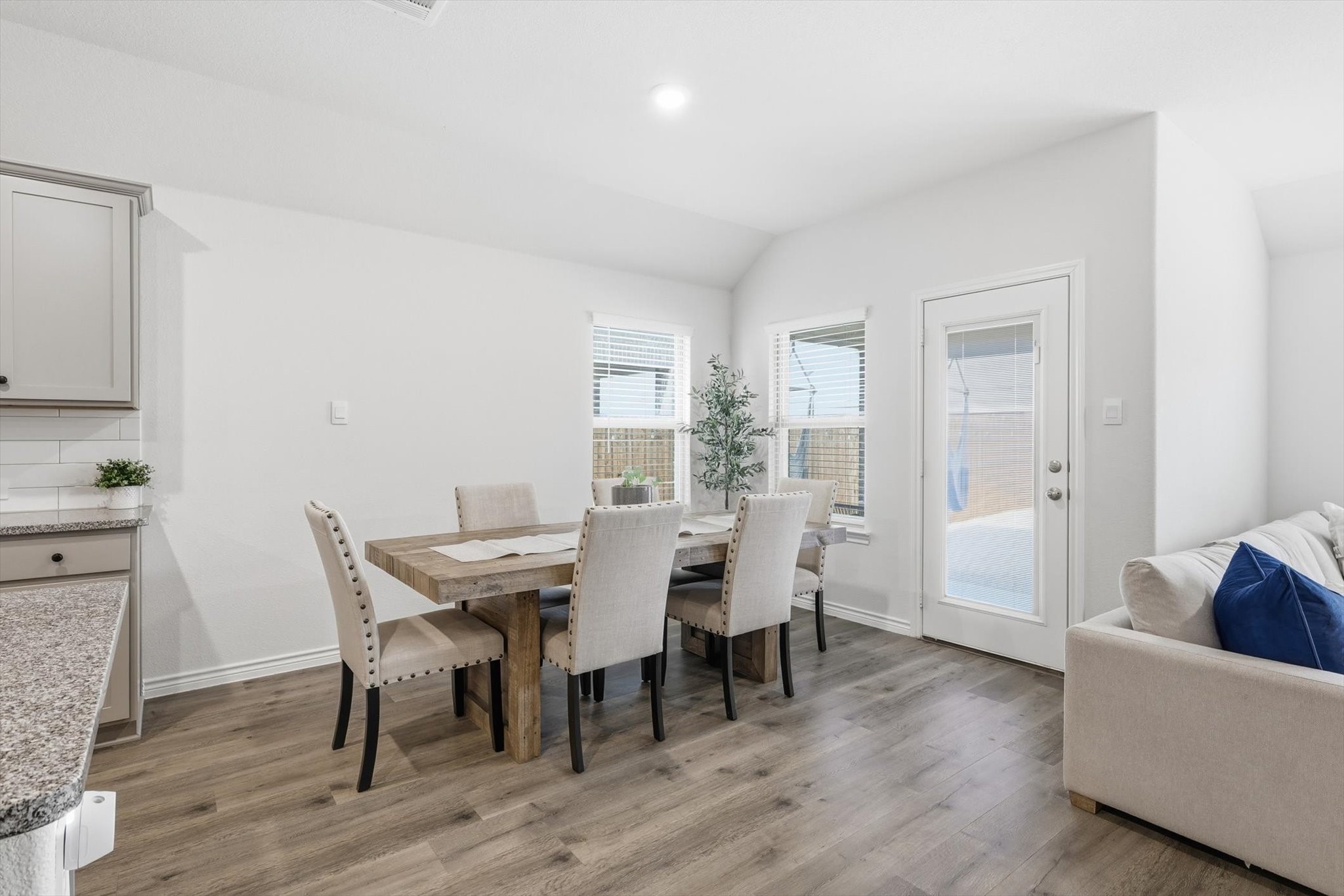 2933 Pinecrest Drive Aubrey TX 76227