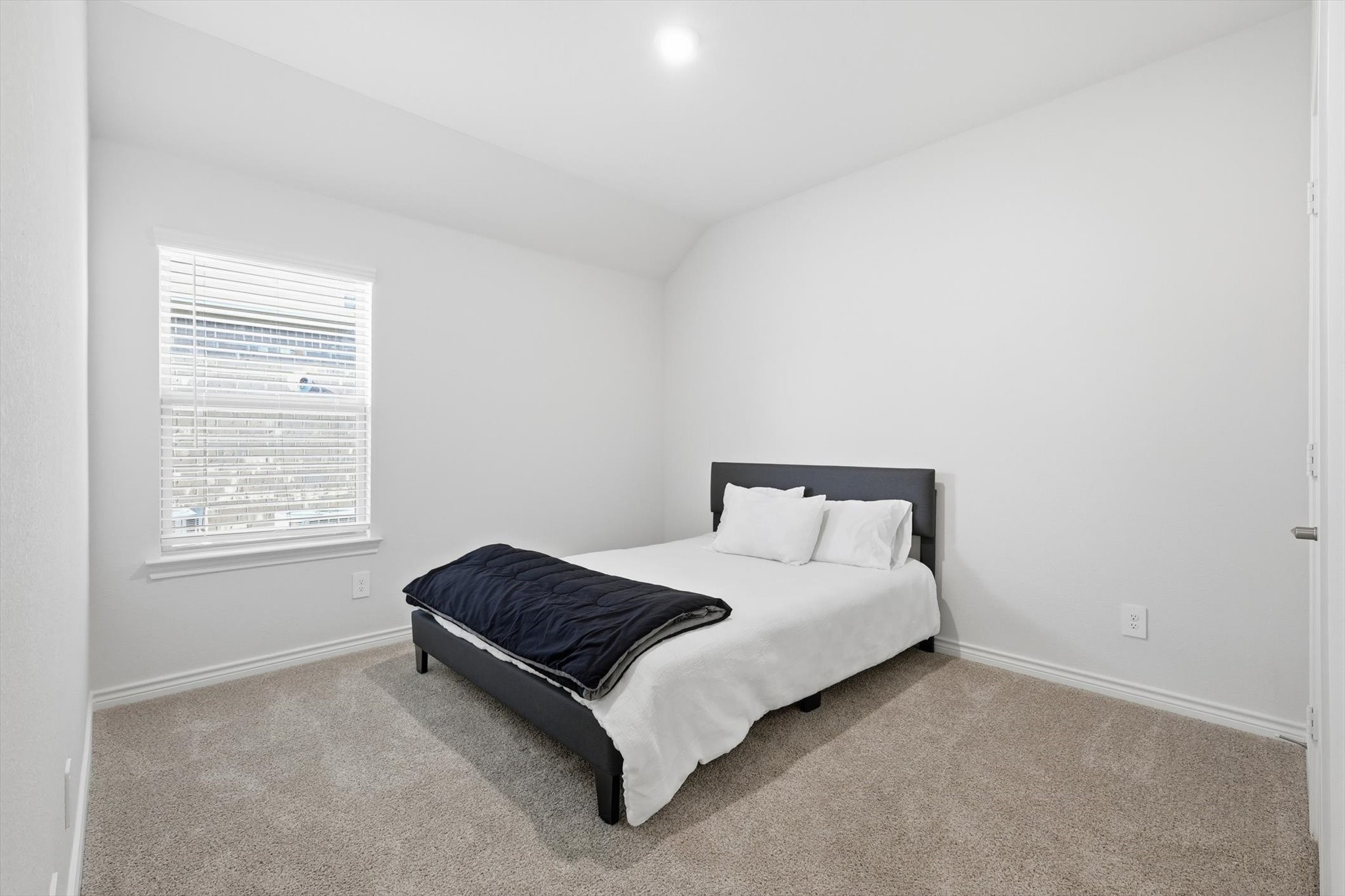 2933 Pinecrest Drive Aubrey TX 76227
