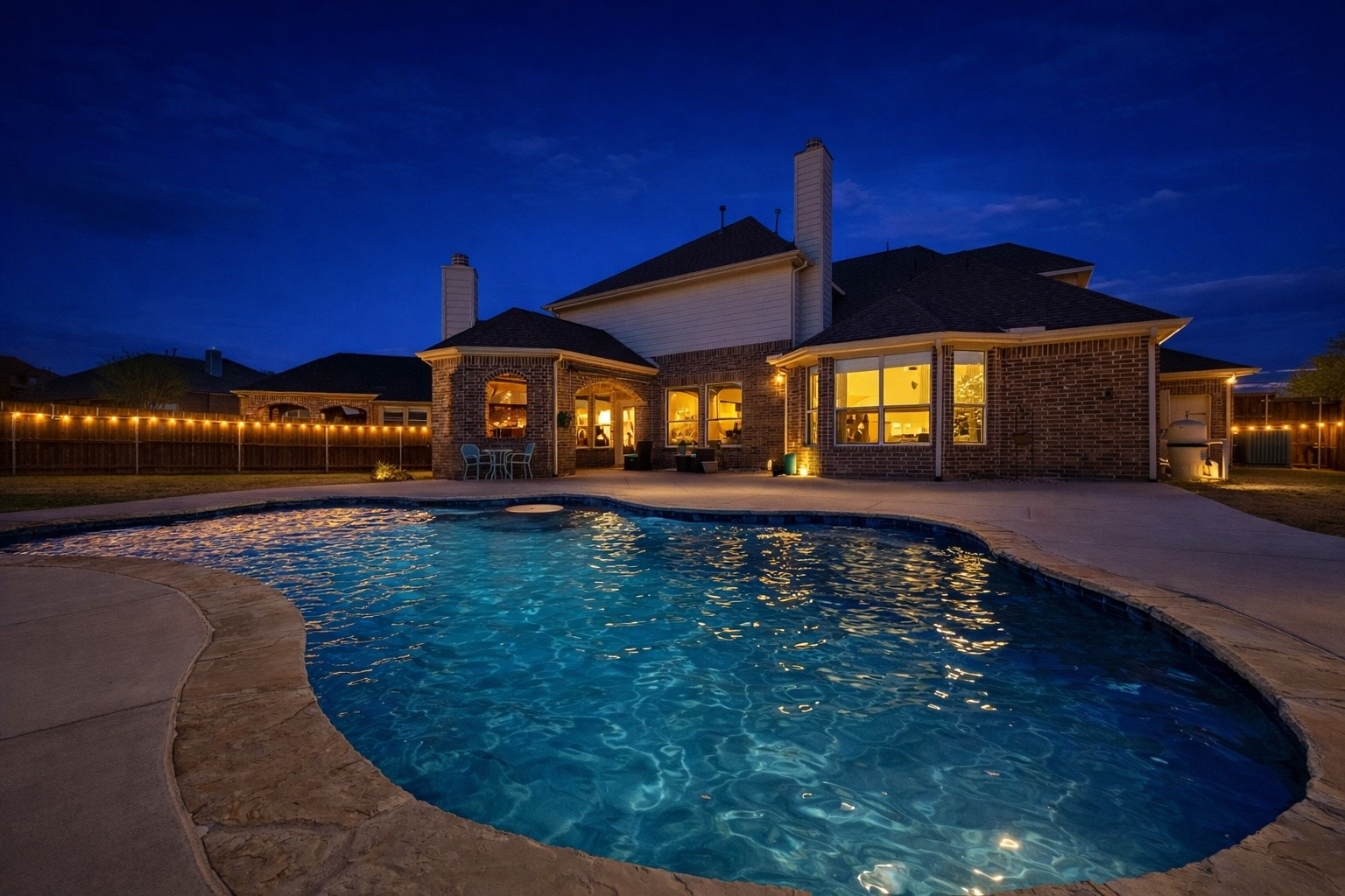 107 King Court Fate TX 75087