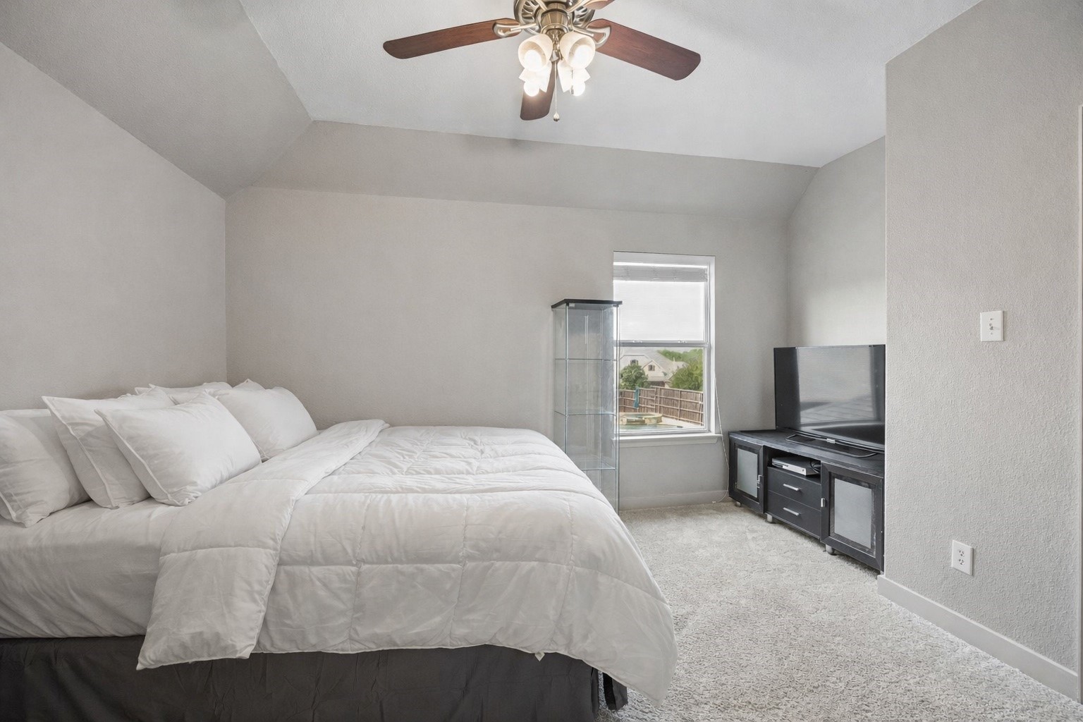 107 King Court Fate TX 75087