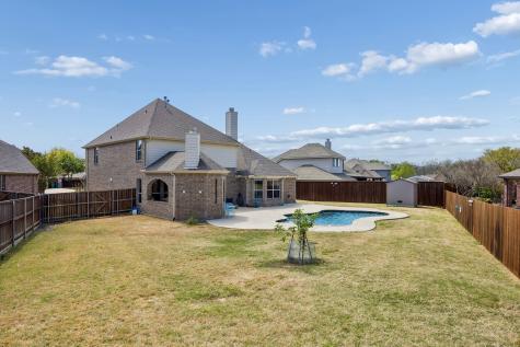 107 King Court Fate TX 75087