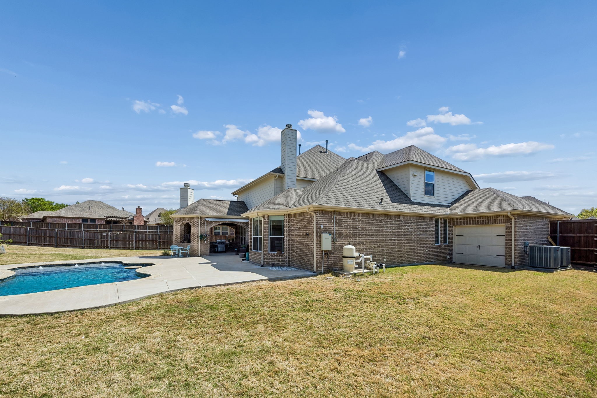 107 King Court Fate TX 75087