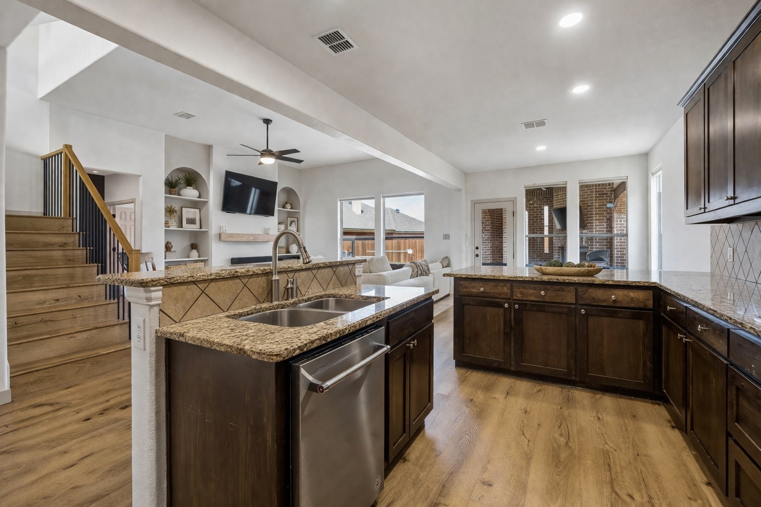107 King Court Fate TX 75087