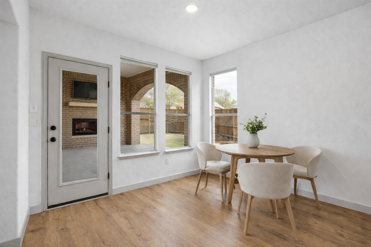 107 King Court Fate TX 75087