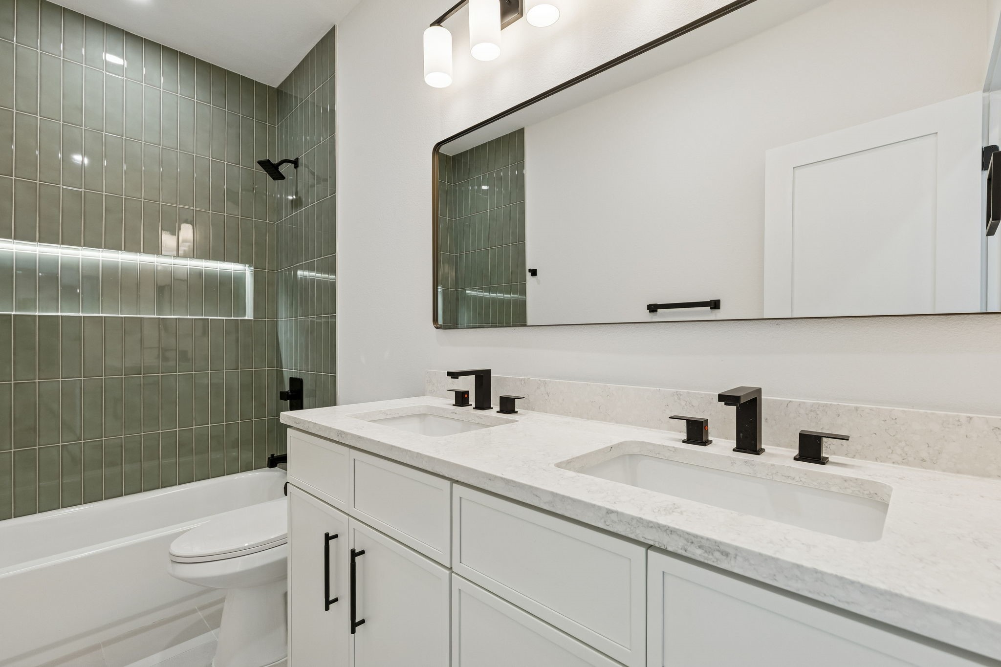 2656 Leta Mae Lane Farmers Branch TX 75234