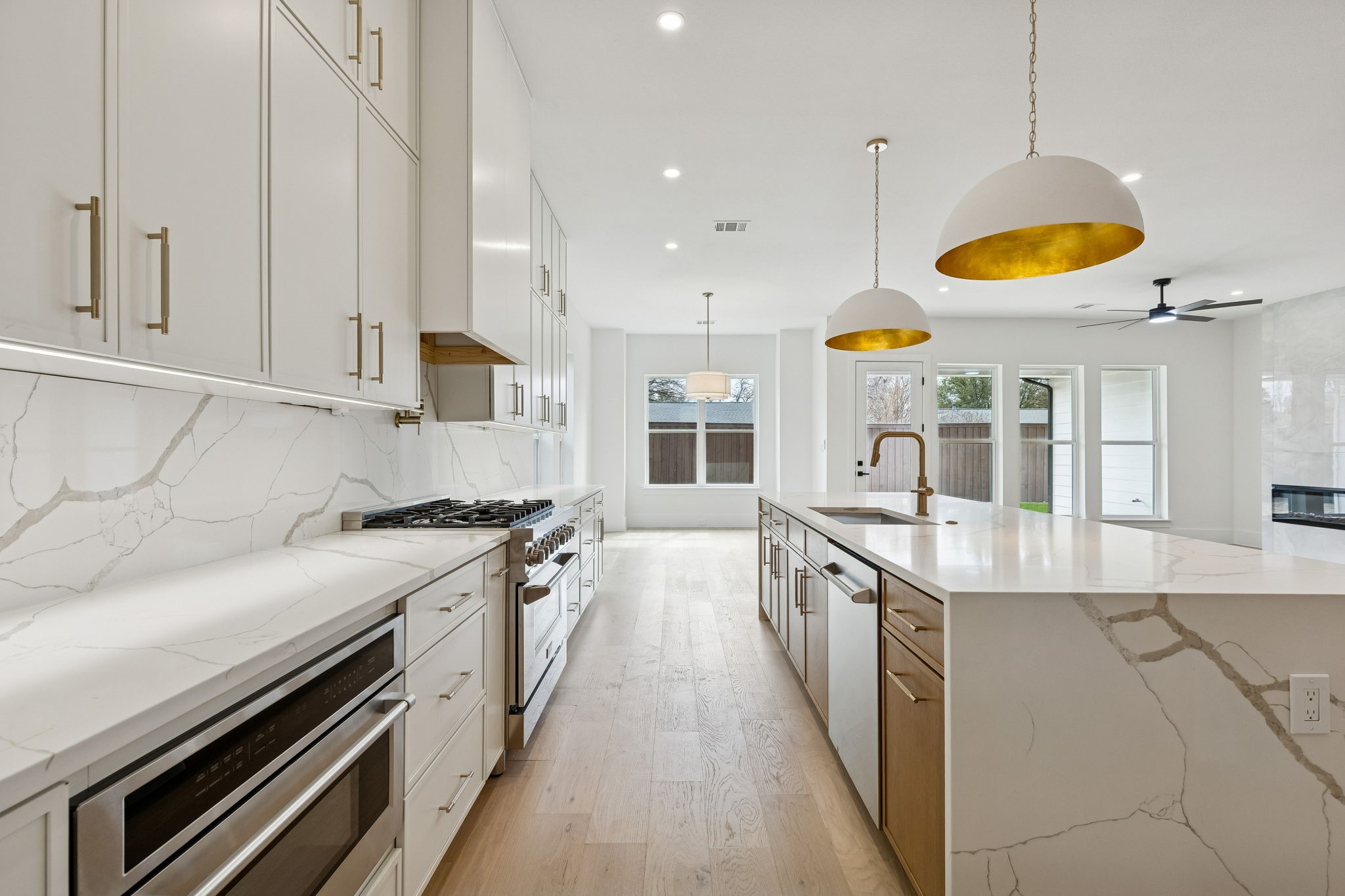 2656 Leta Mae Lane Farmers Branch TX 75234