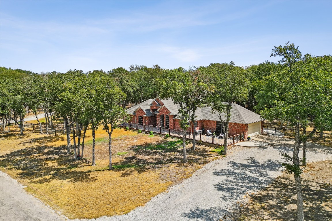 533 Oak Hills Drive Newark TX 76071