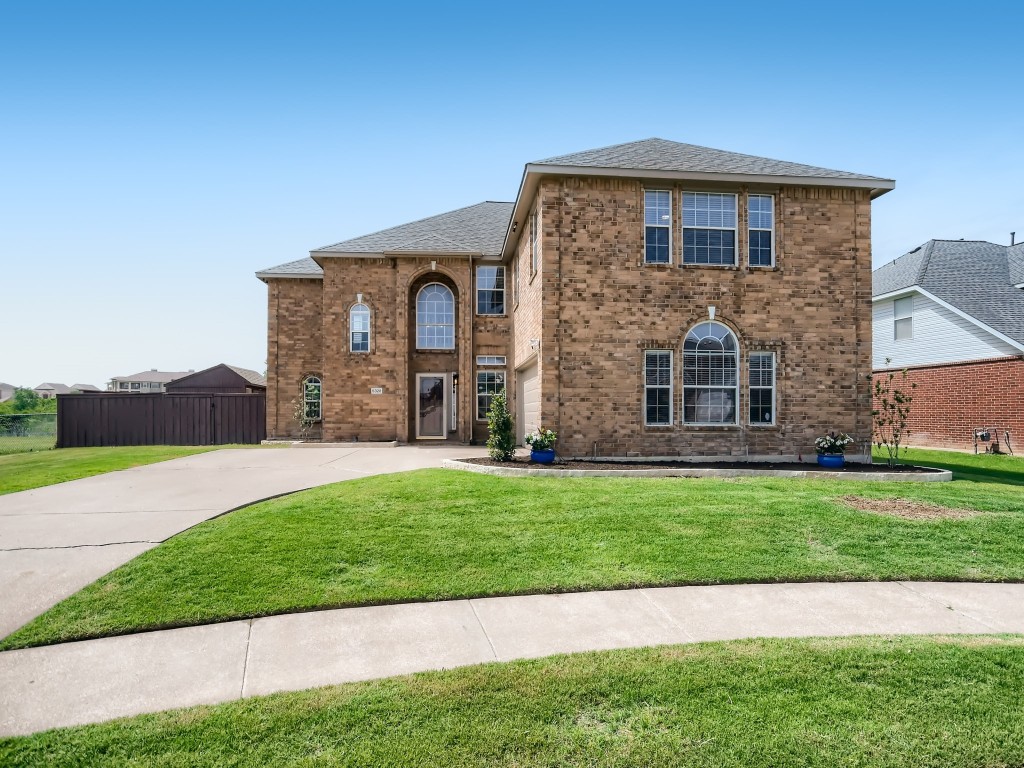 5328 Hollister Drive Fort Worth TX 76244