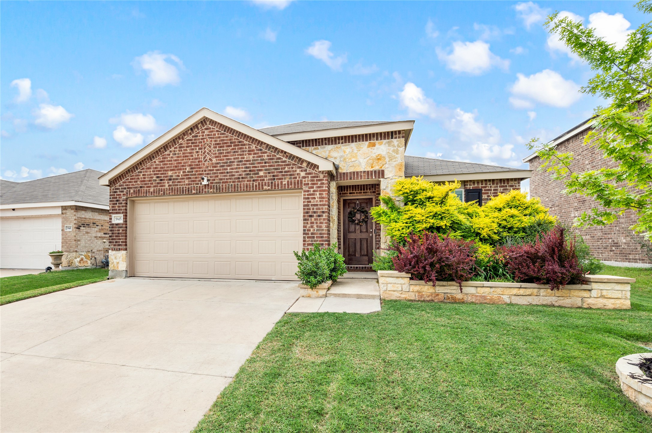 945 Shire Avenue Haslet TX 76052