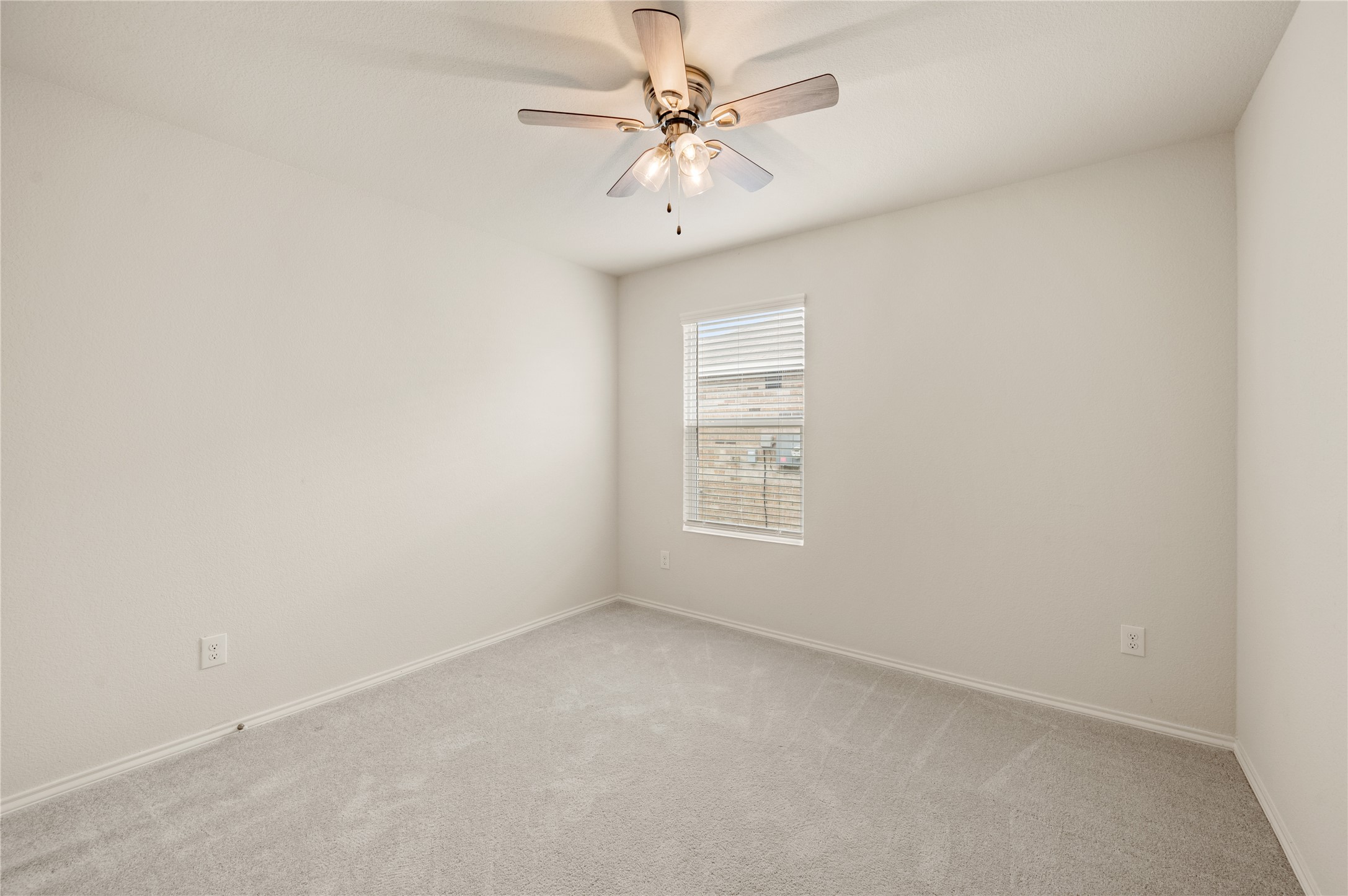 945 Shire Avenue Haslet TX 76052