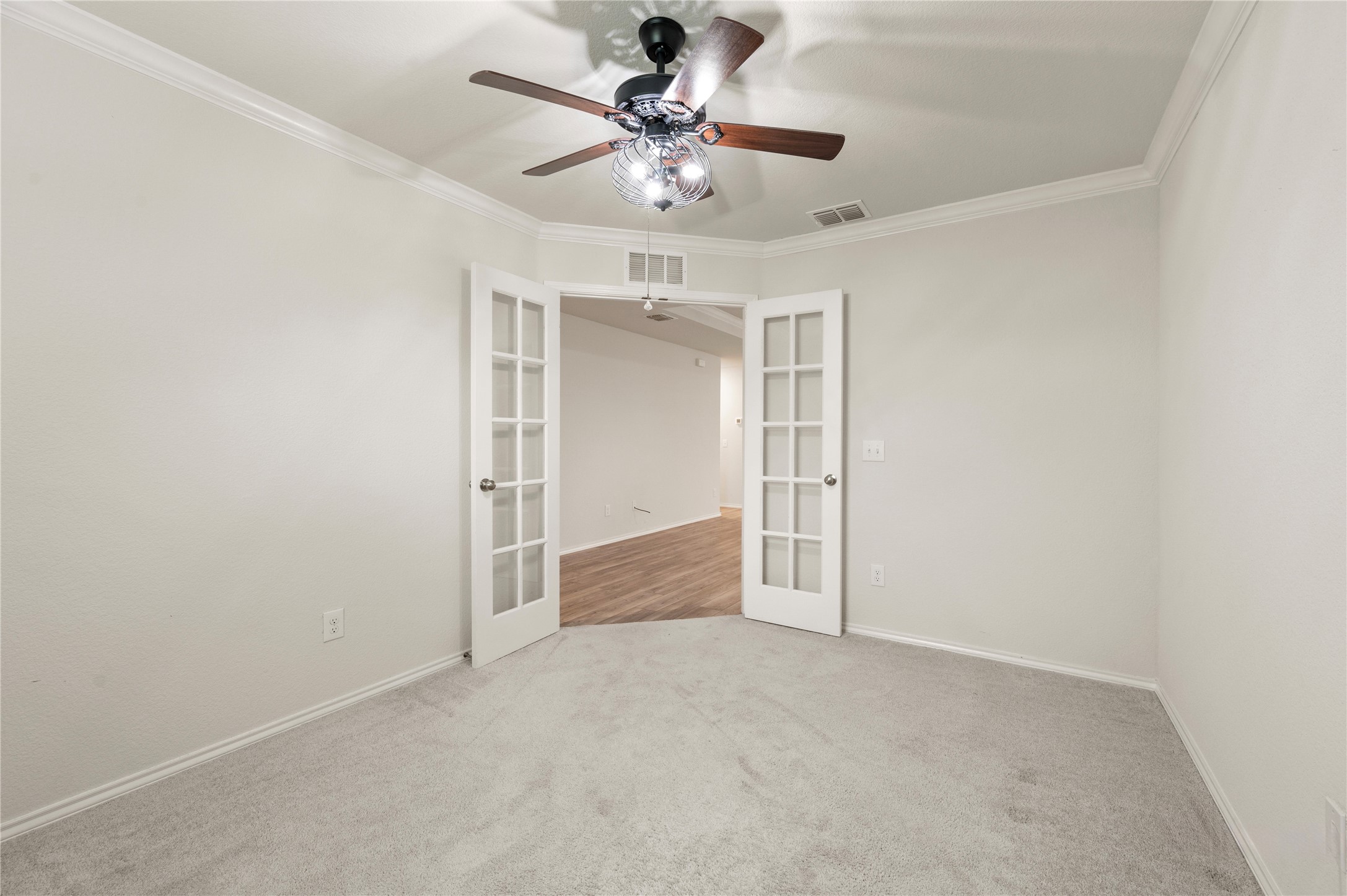945 Shire Avenue Haslet TX 76052