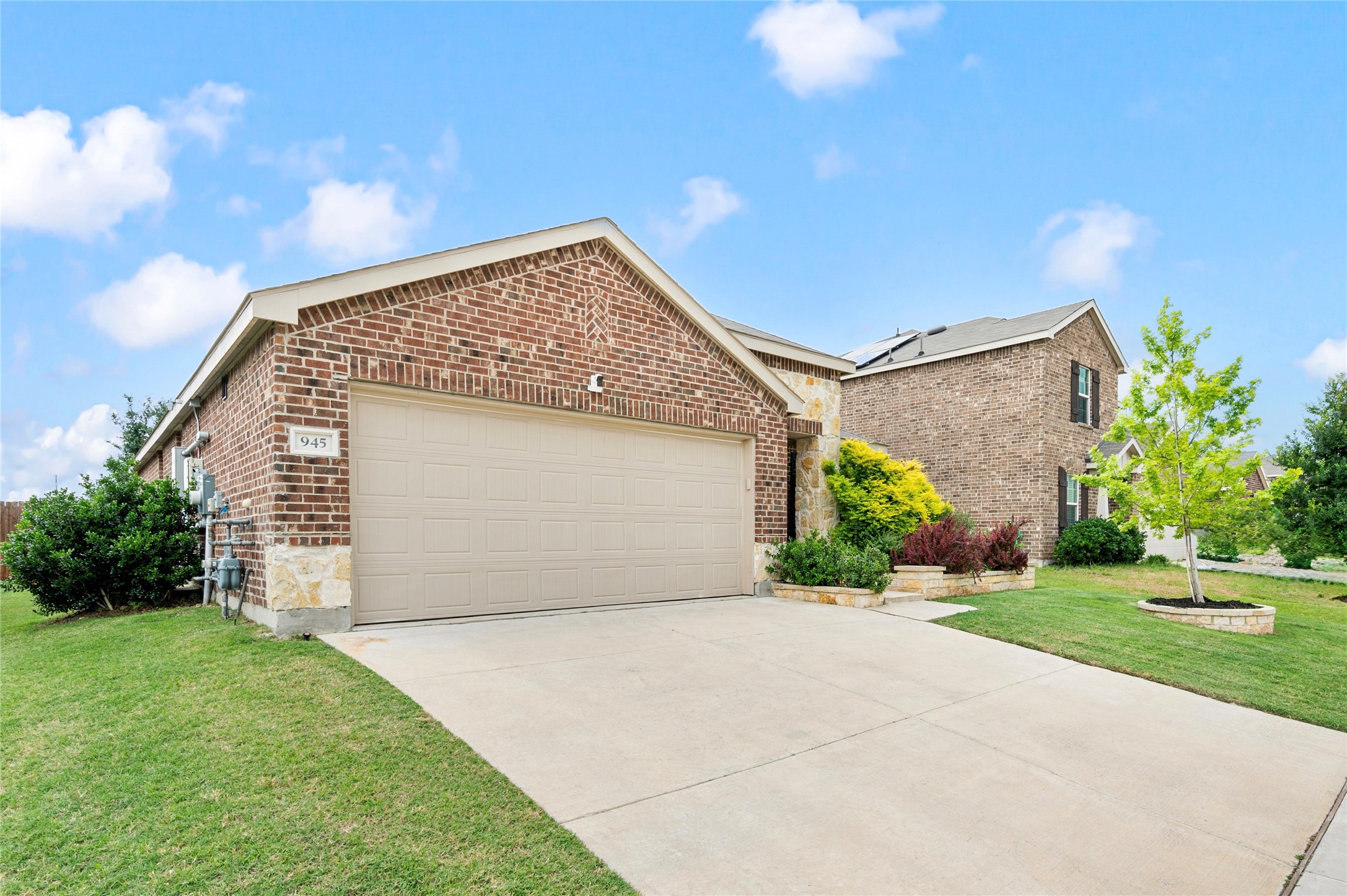 945 Shire Avenue Haslet TX 76052