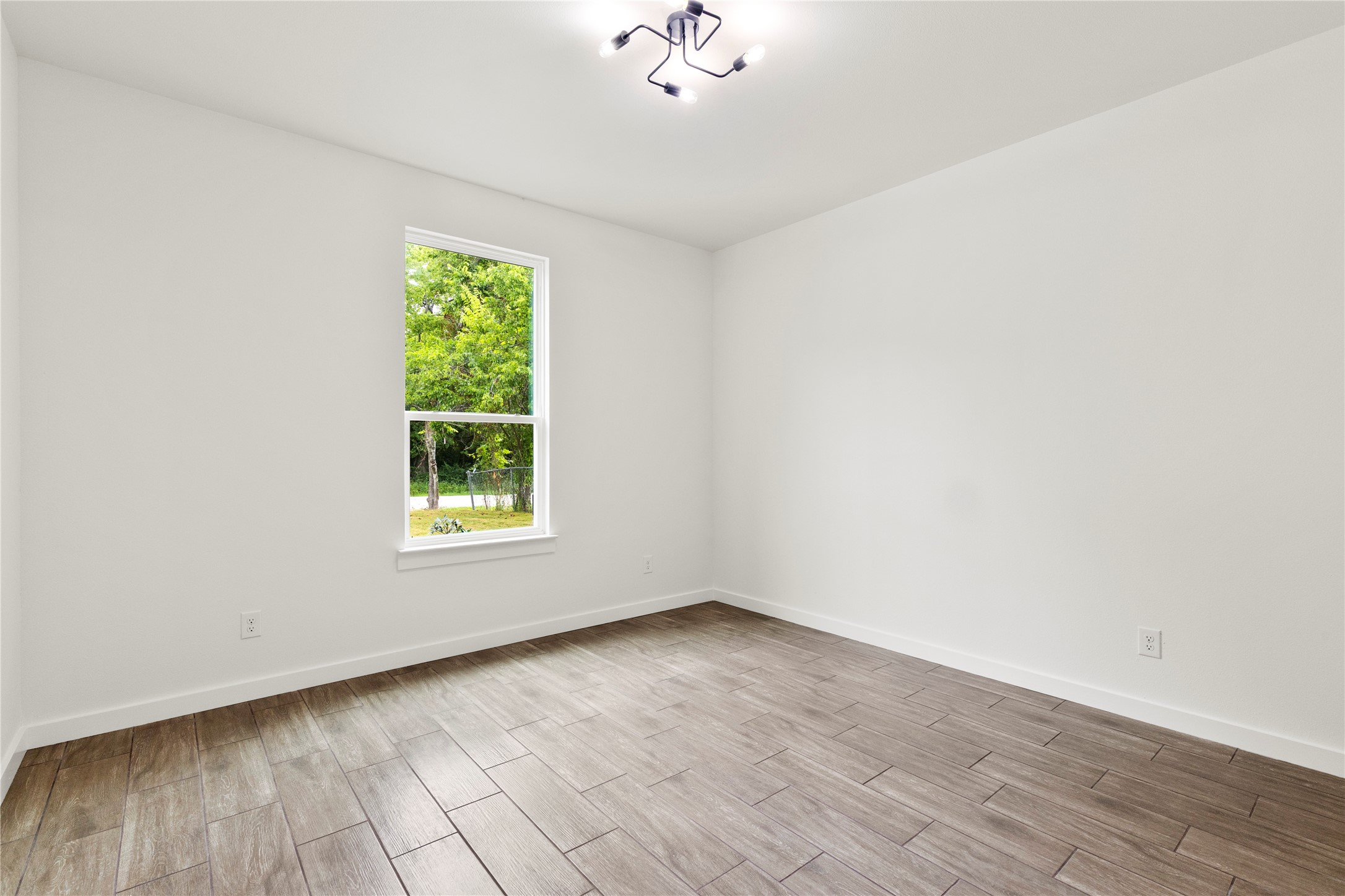 1005 Cornelia Street Greenville TX 75401