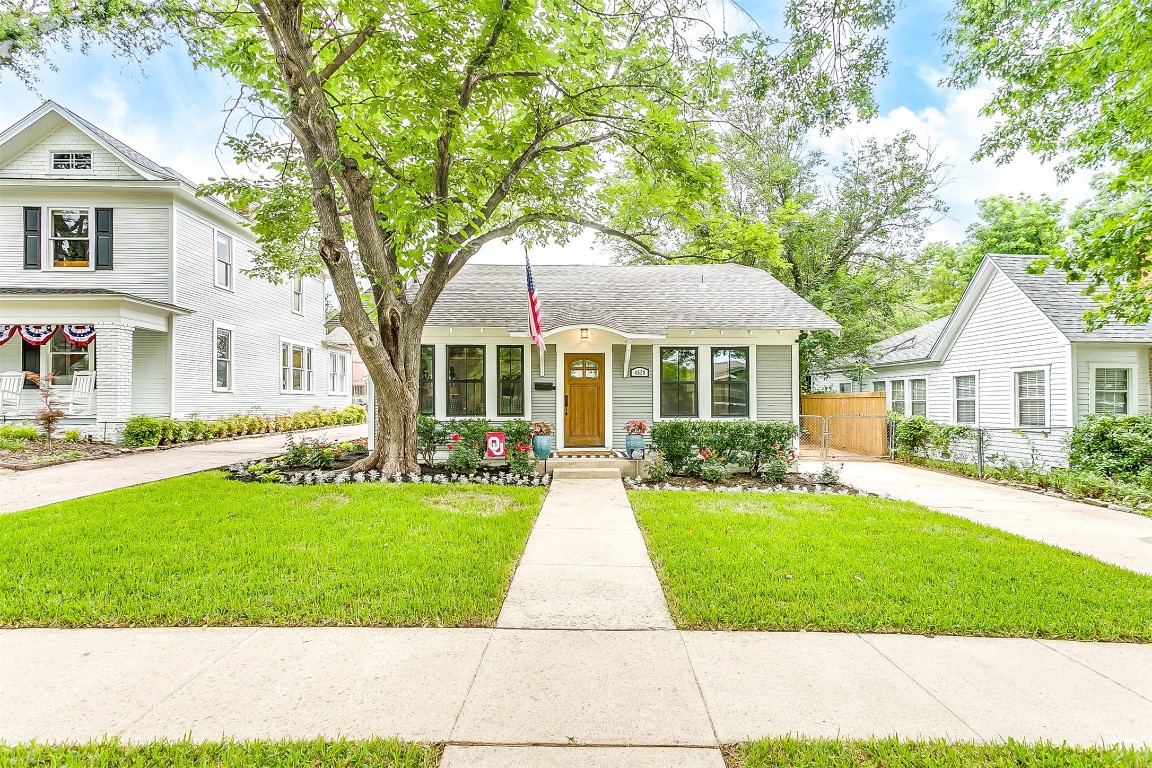 4620 El Campo Avenue Fort Worth TX 76107