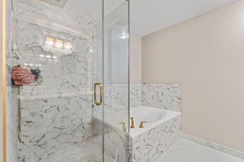 1341 Hearthstone Drive Burleson TX 76028