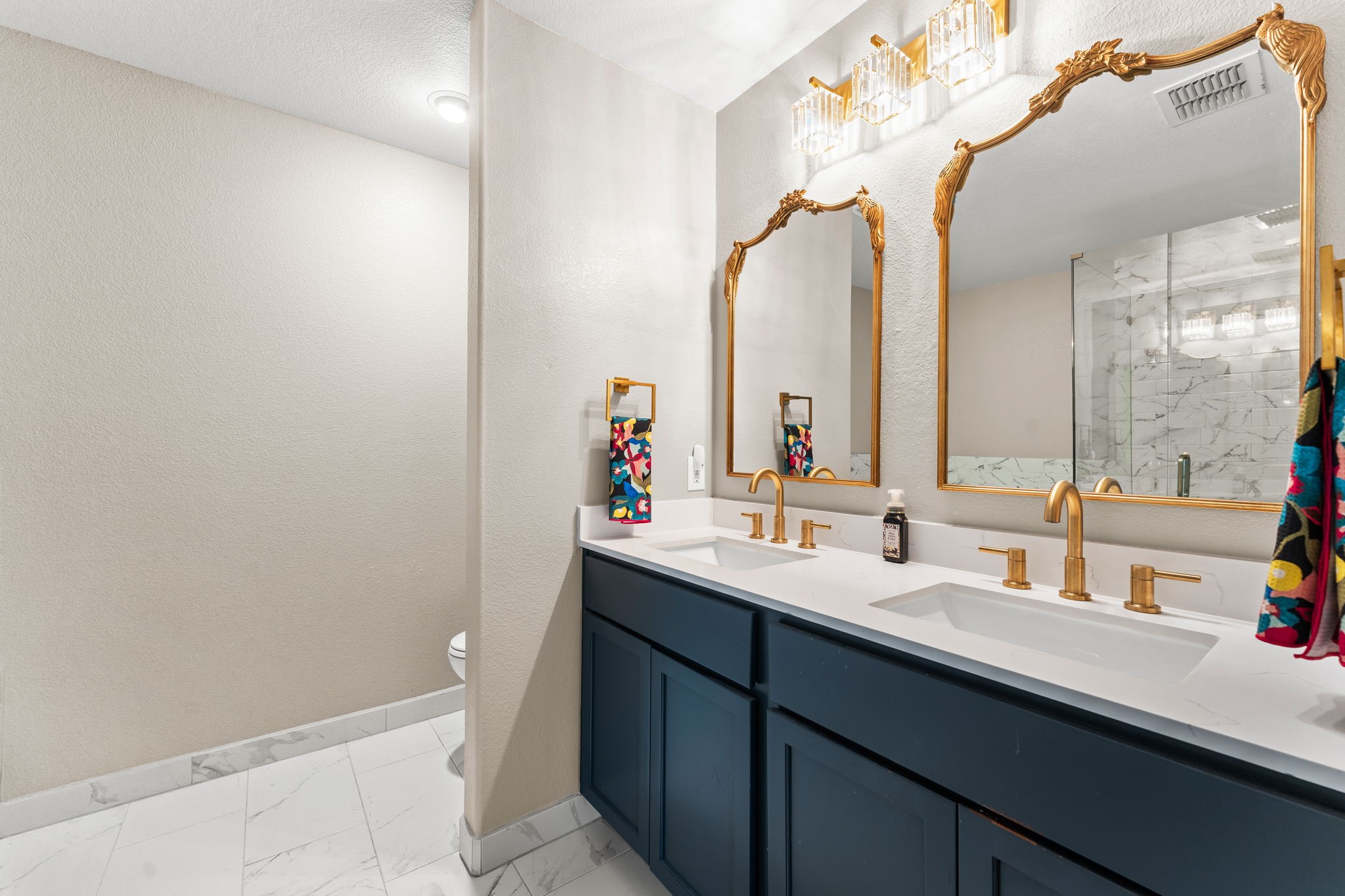 1341 Hearthstone Drive Burleson TX 76028