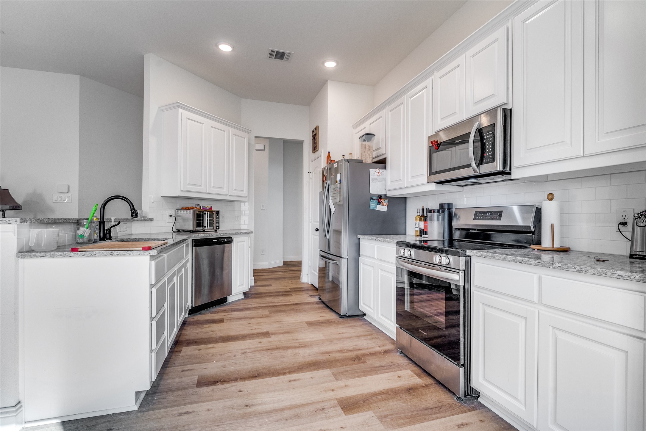 1402 Dry Creek Drive Cleburne TX 76033