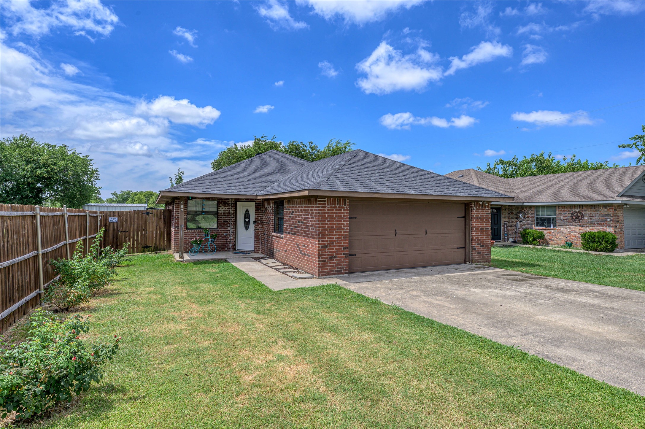 407 W Mesquite Street Gunter TX 75058
