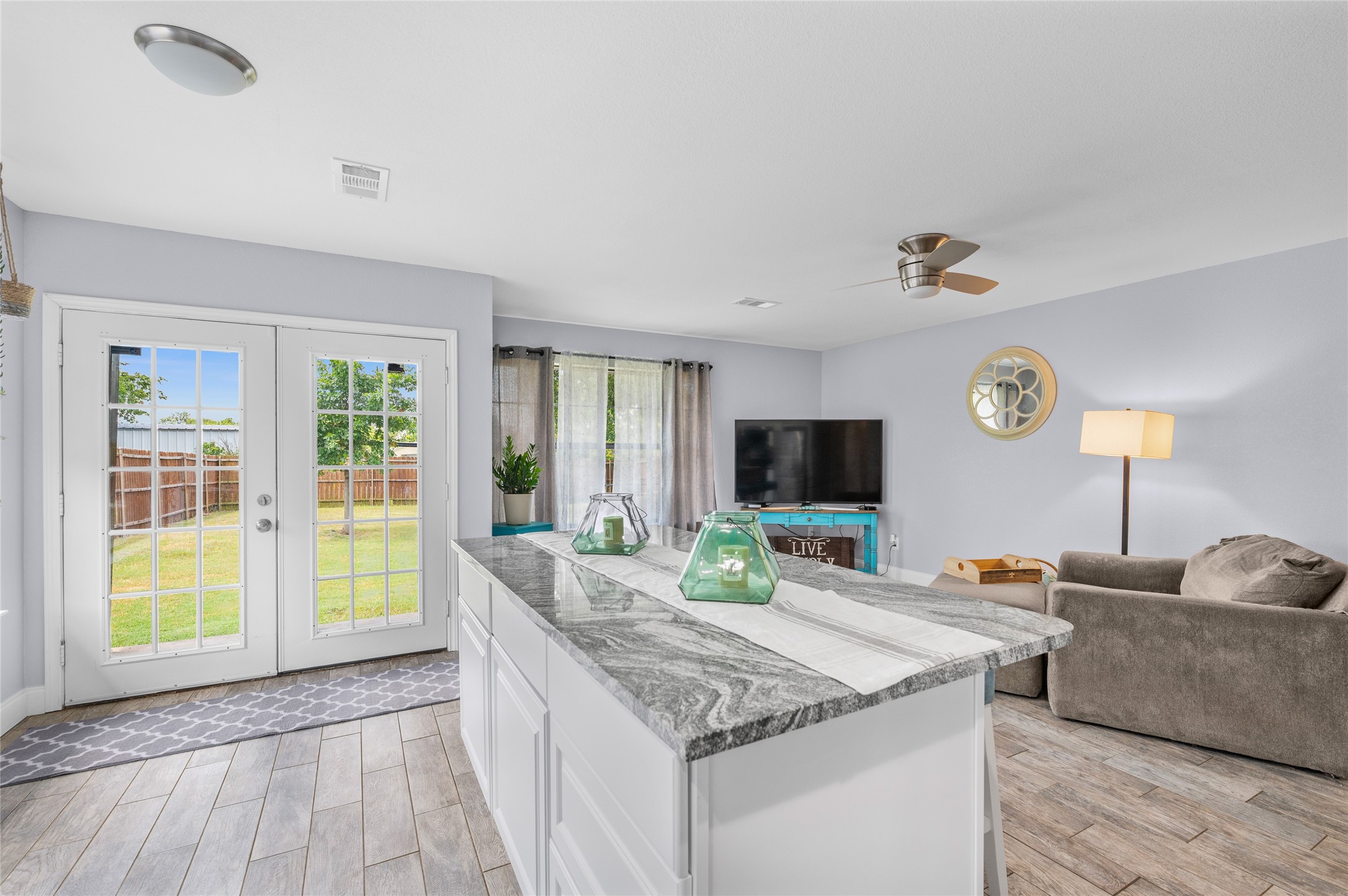 407 W Mesquite Street Gunter TX 75058