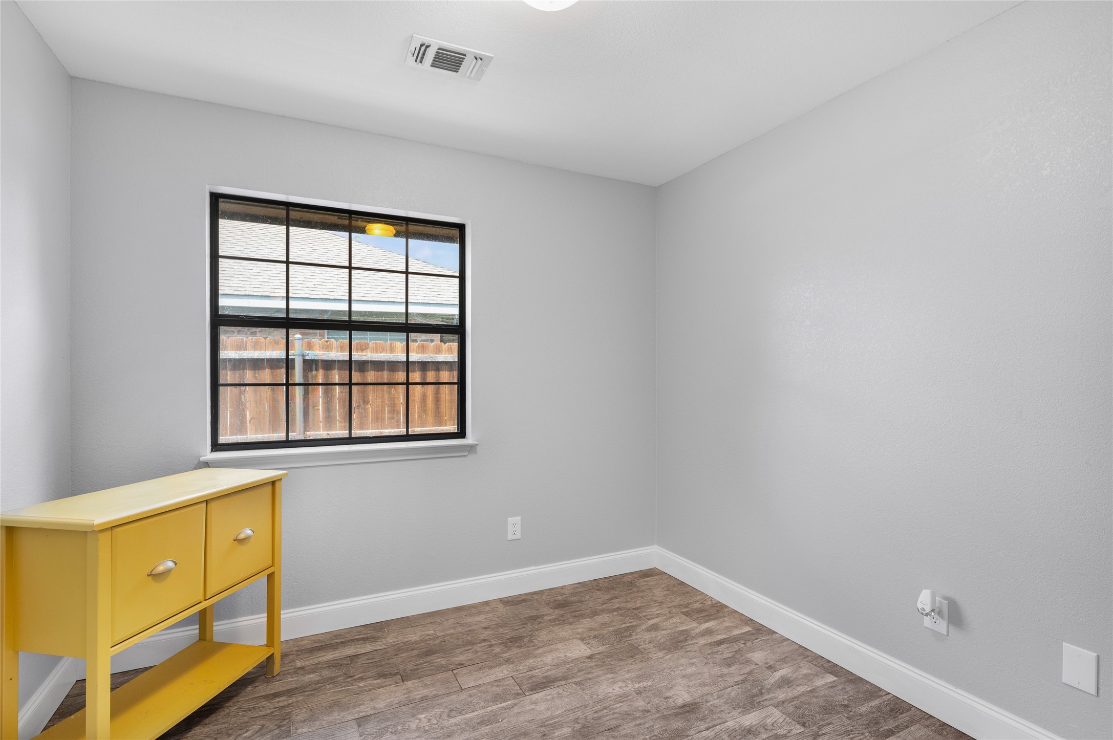 407 W Mesquite Street Gunter TX 75058