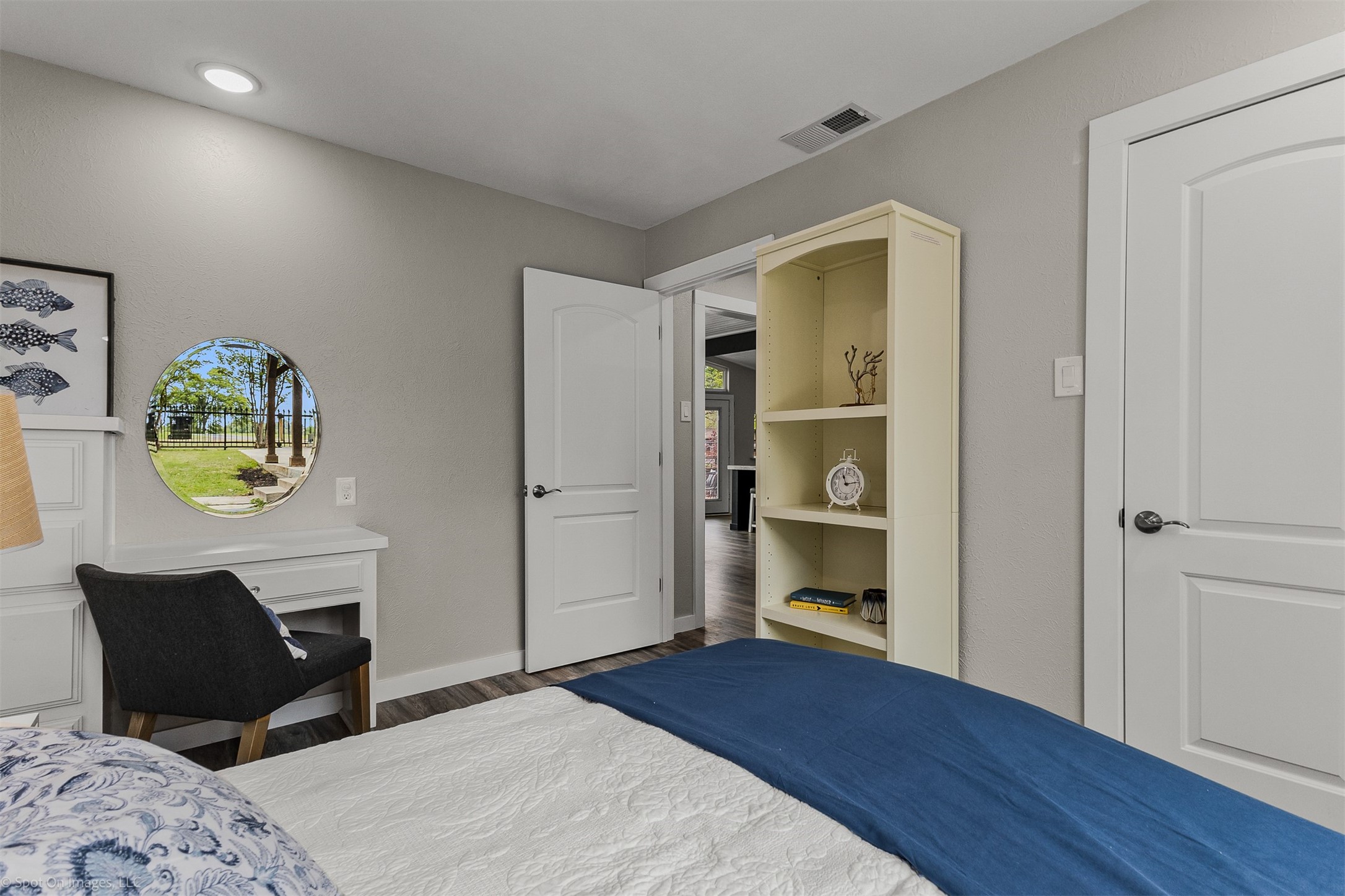 2516 Wildwood Way Tool TX 75143
