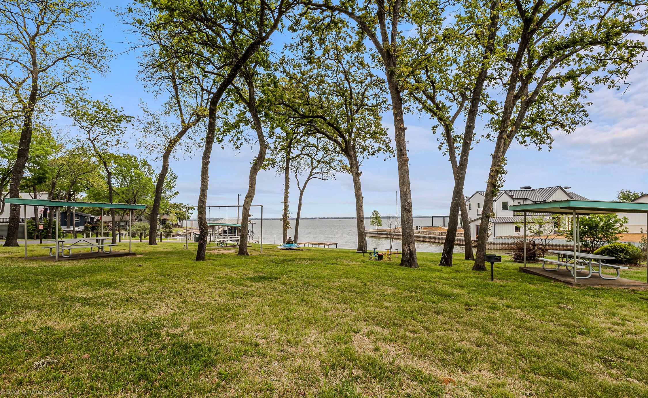 2516 Wildwood Way Tool TX 75143